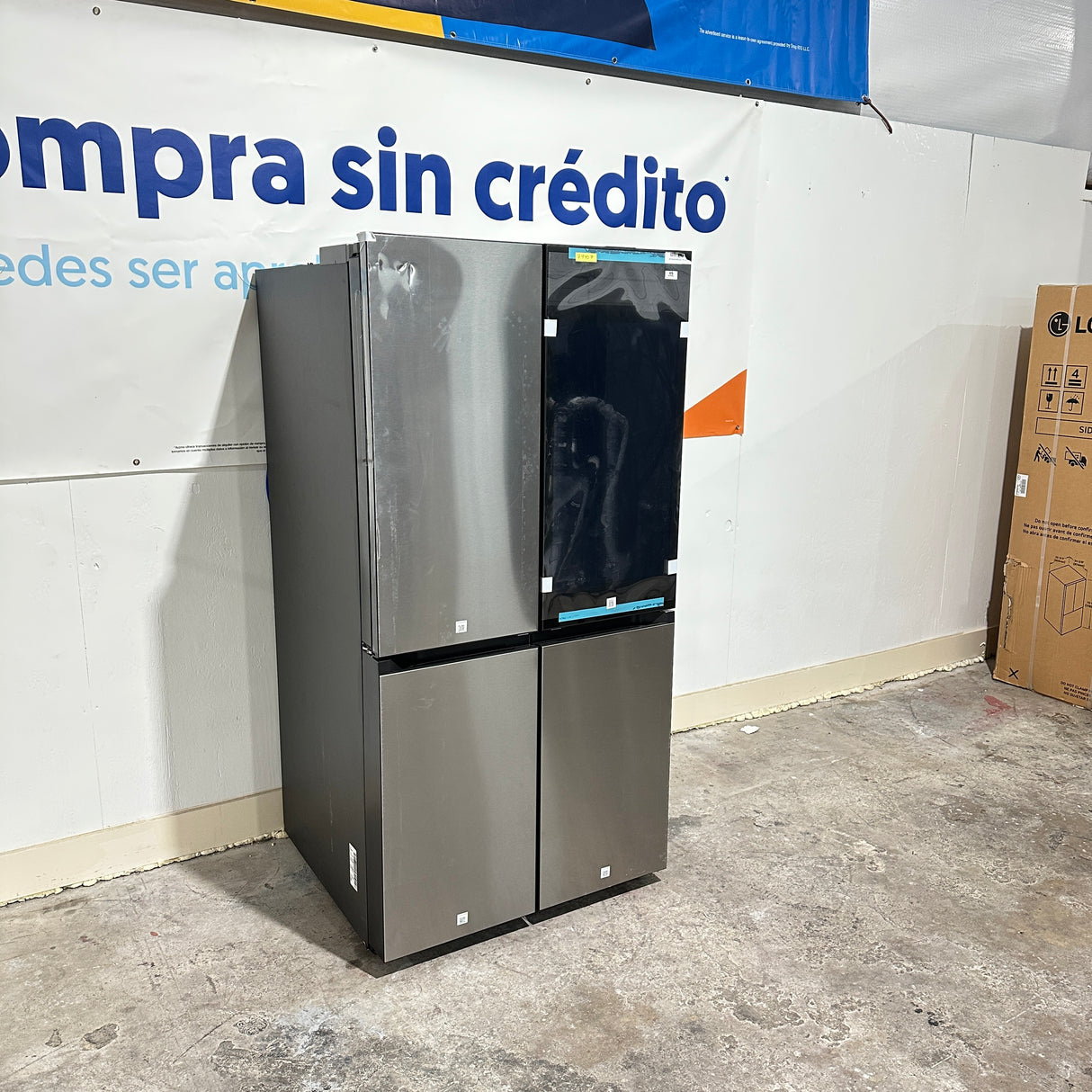 Samsung Family Hub 4 Door Refrigerator