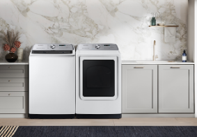 Samsung 28” 4.7 Cu. Ft. Top Load Washer & 27” 7.4 Cu. Ft. Gas Dryer Laundry Pair WA52DG5500AWUS / DVG52A5500W/A3 – High Capacity Smart Set