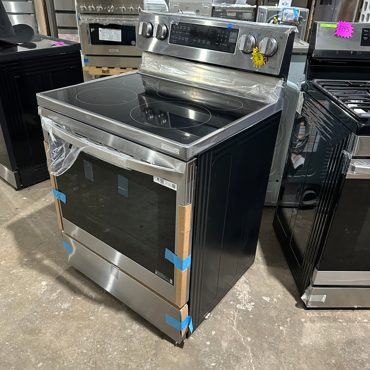 Lg Stainless Steel 4 Burner Range with Warming zone