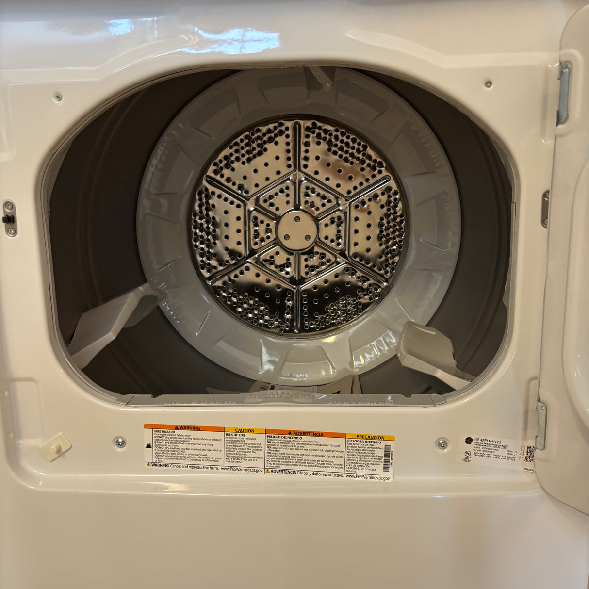 GE 4.5 Cu. Ft. Top Load Washer with Agitator & 7.2 Electric Dryer Set