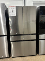 Samsung Bespoke Standard-Depth Inner Beverage Center French Door Refrigerator