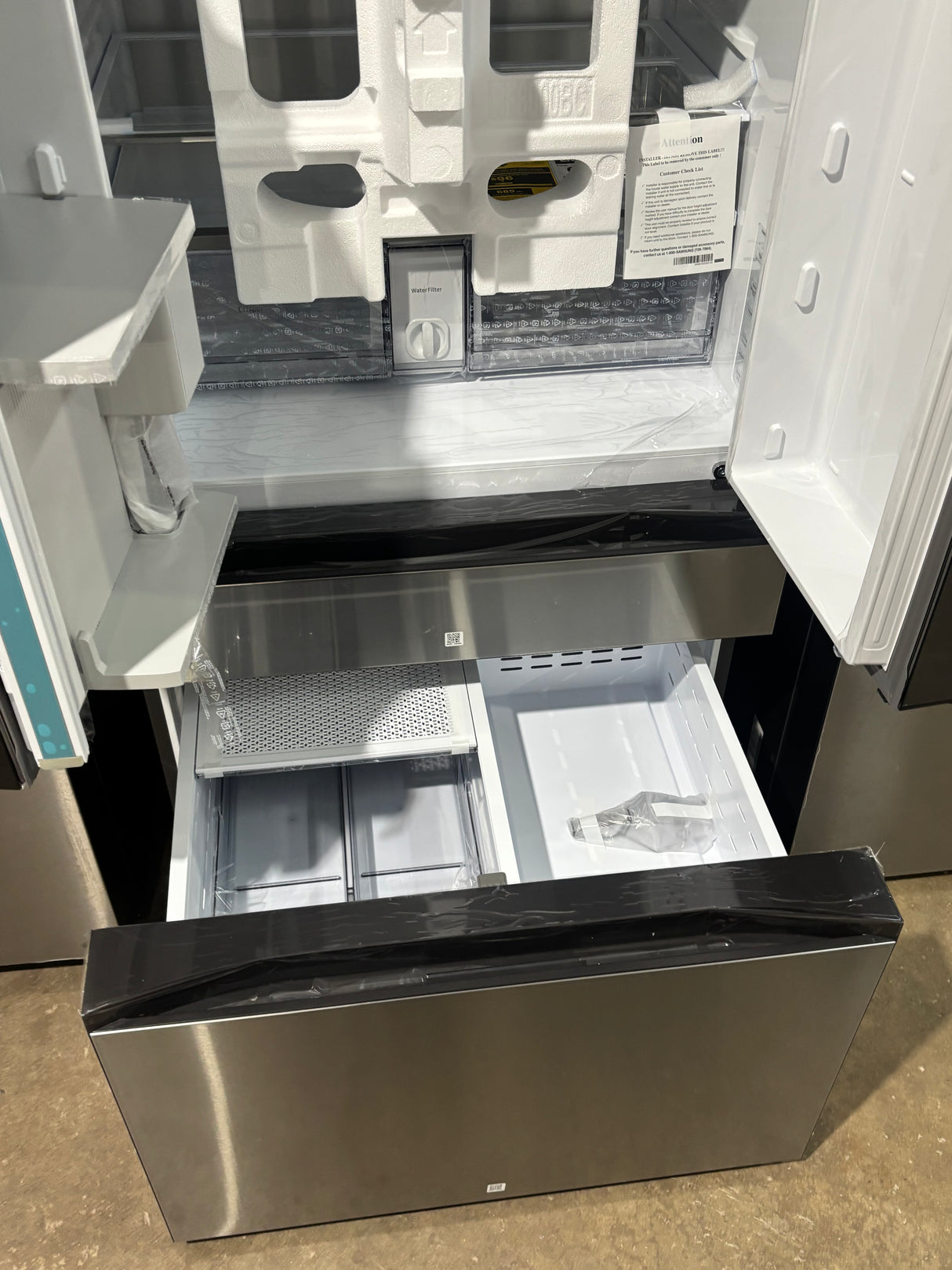 Samsung Bespoke Standard-Depth Inner Beverage Center French Door Refrigerator