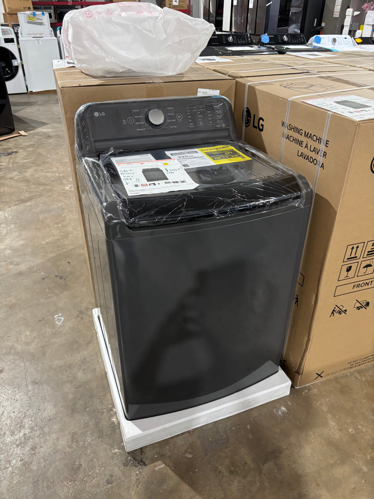 LG 5.0 Cu. Ft. Middle Black Top Load Washer