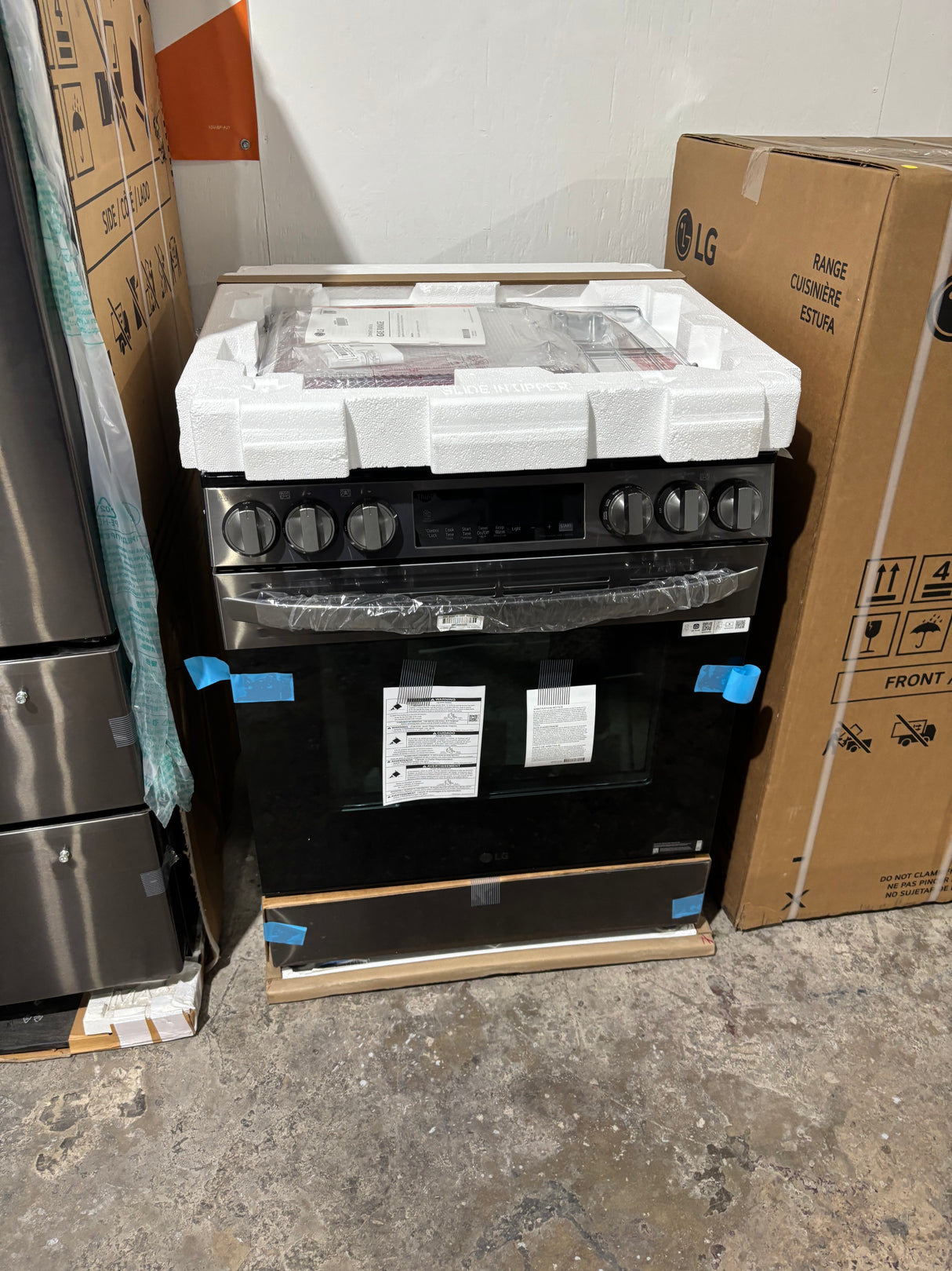 5.8 cu. ft. Smart Wi-Fi Enabled Fan Convection Gas Slide-in Range with Air Fry & EasyClean®