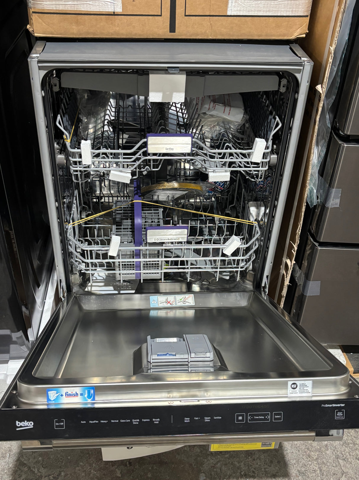 Beko 24" Tall Tub Dishwasher with (16 place settings, 45 dBA)